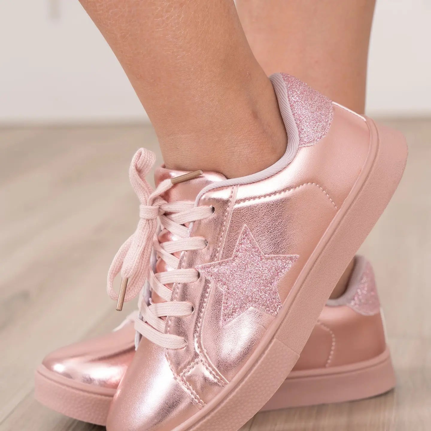 Sparkle Star Sneaker- Metallic Pink