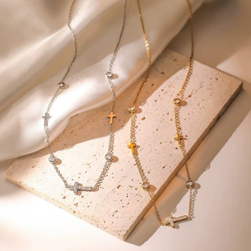 CROSS NECKLACE