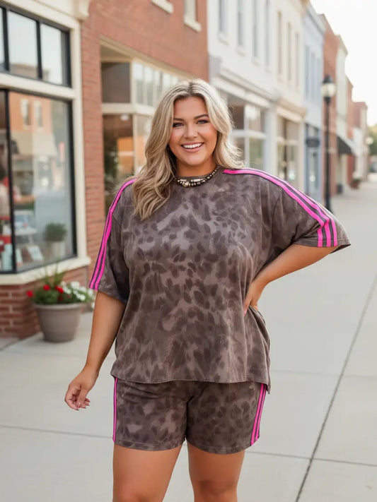 Leopard Contrast Stripe Tee & Shorts Set