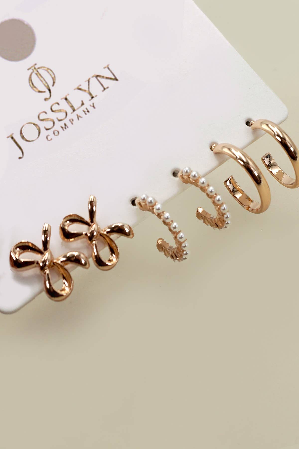 BOW PEARL STUDDED TRIO EARRINGS