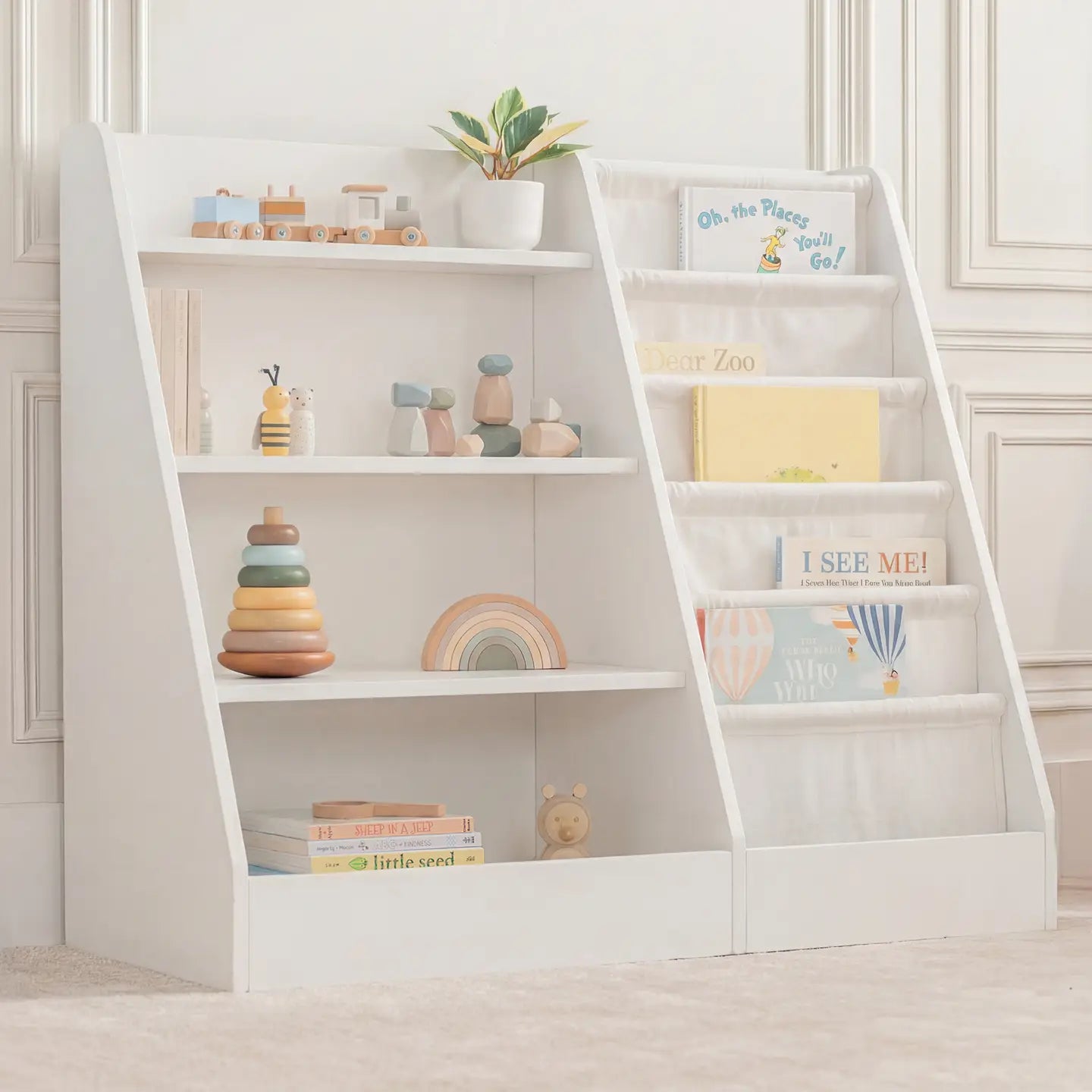 Kids Book Shelf