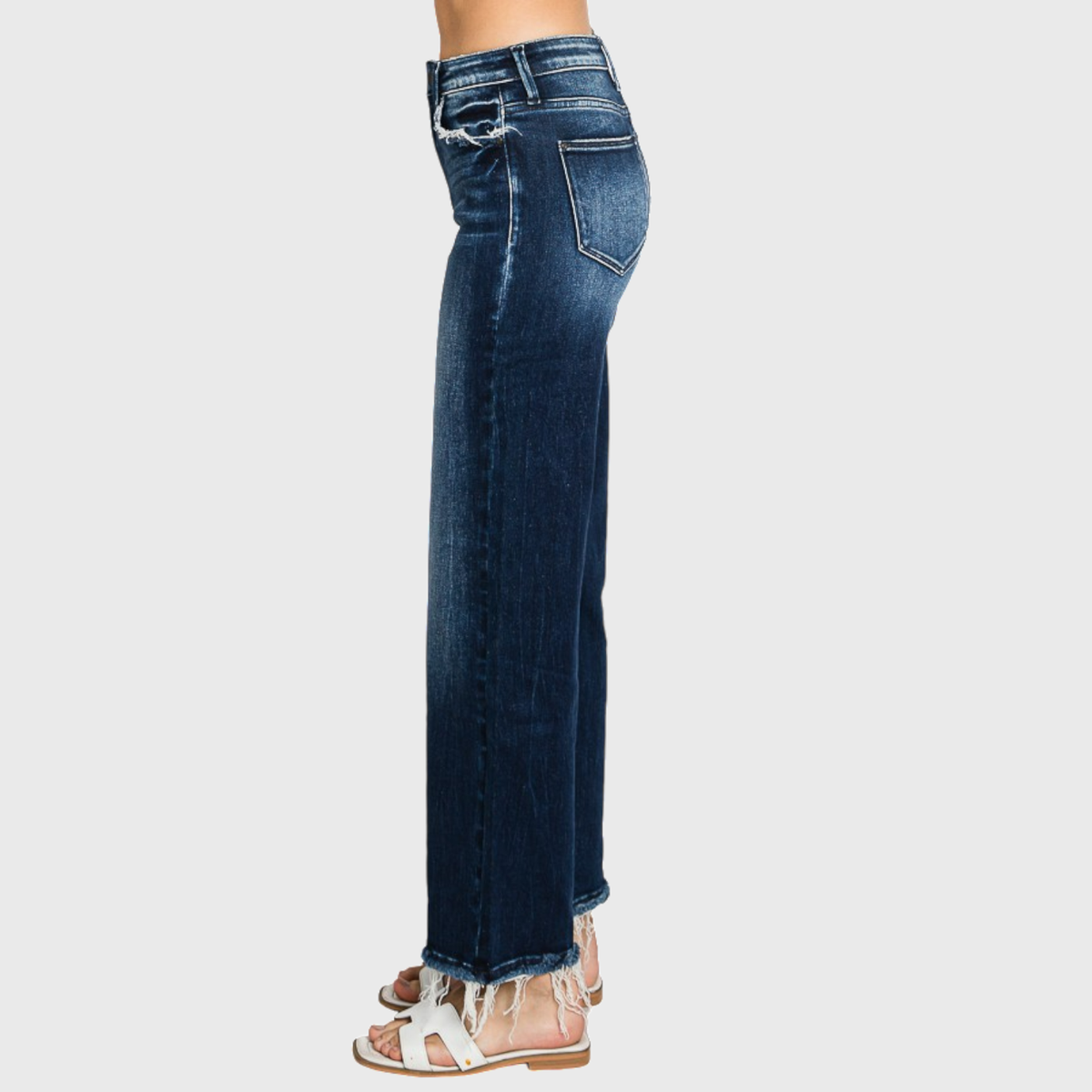 SUPER HIGH RISE STRETCH CLASSIC STRAIGHT JEANS