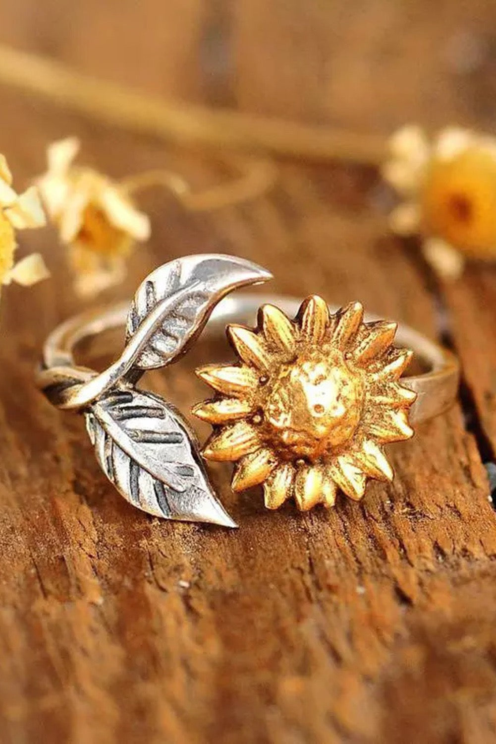 Yellow Sunflower Leaves Vintage Ring